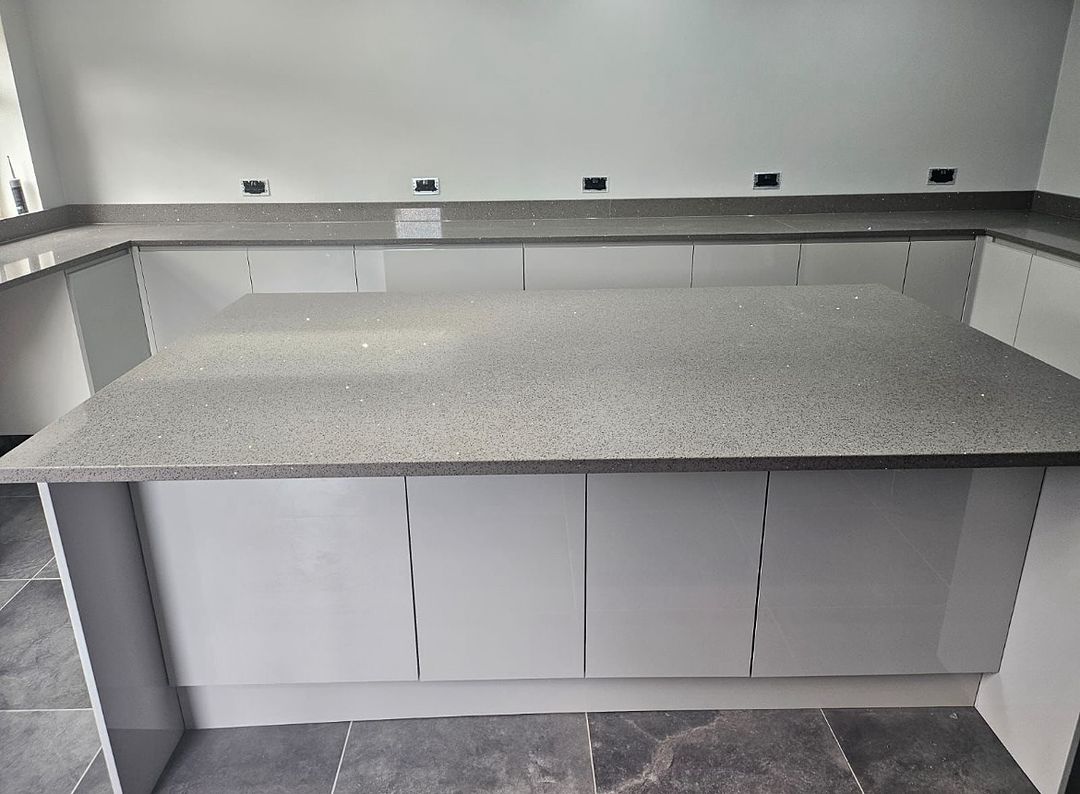 Worldwide Stones Grey Coconut