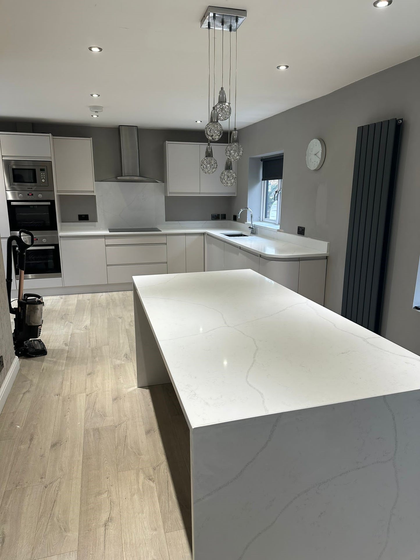 Worldwide Stones Avalanche