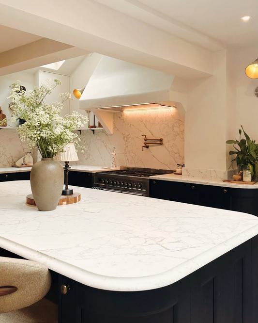 How to Choose the Perfect Worktop Colour for Your Kitchen