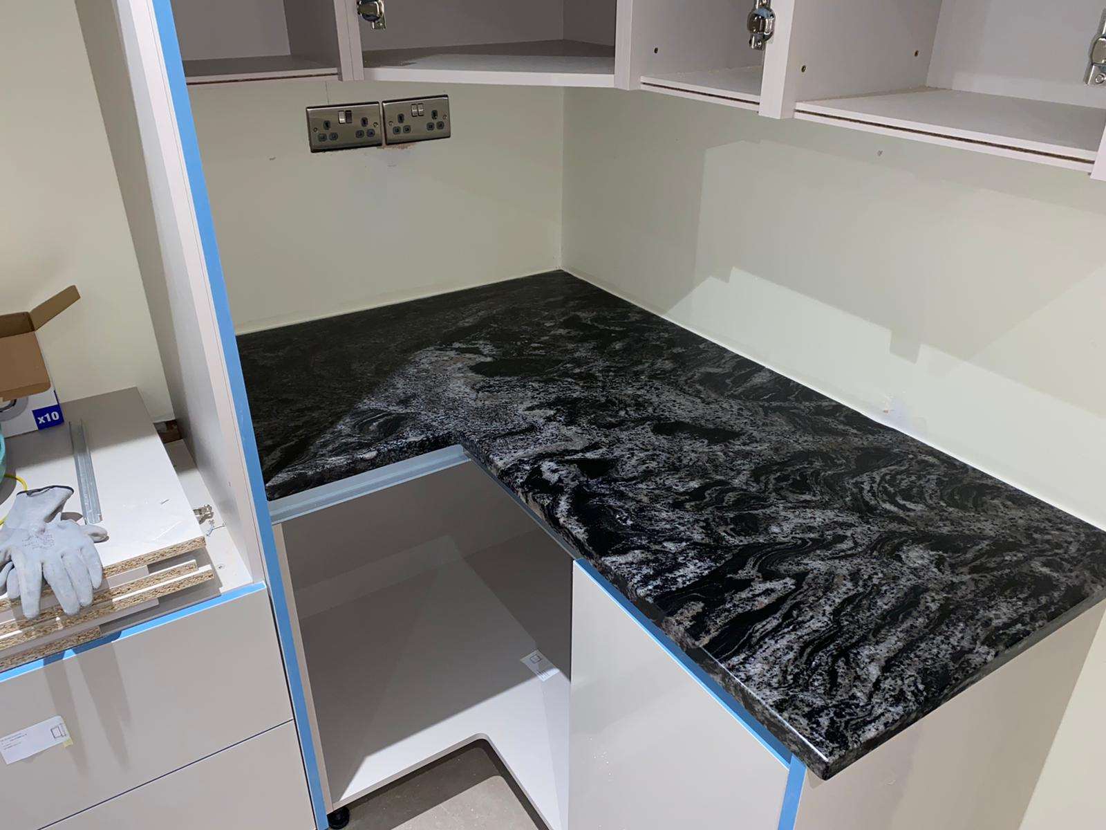 Silver waves black and white granite kitchen worktops