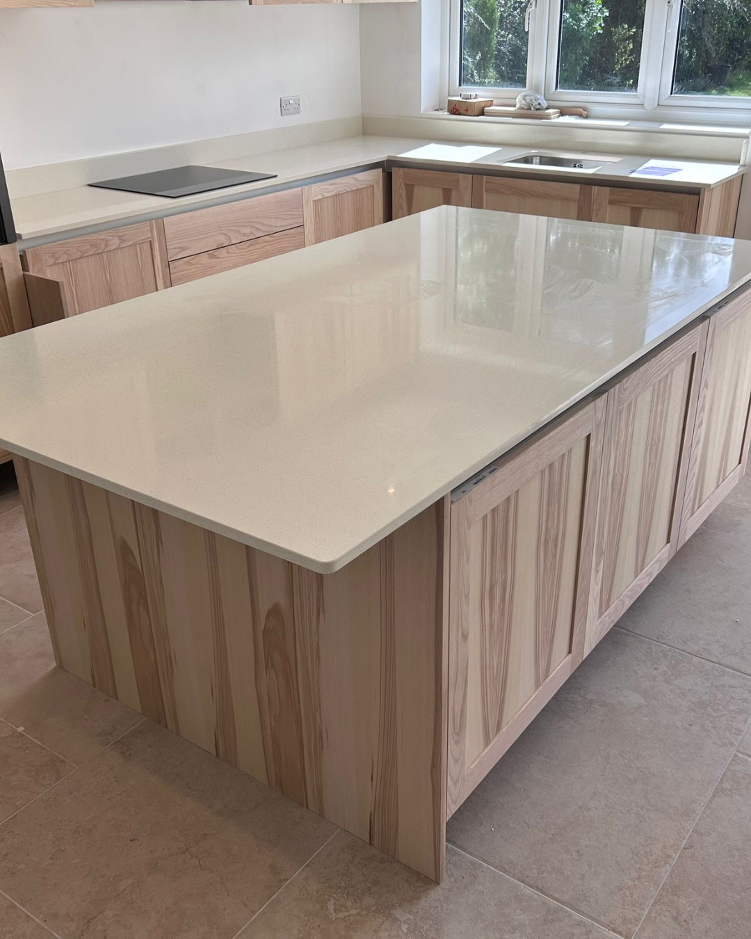 Unistone Bianco Cristal