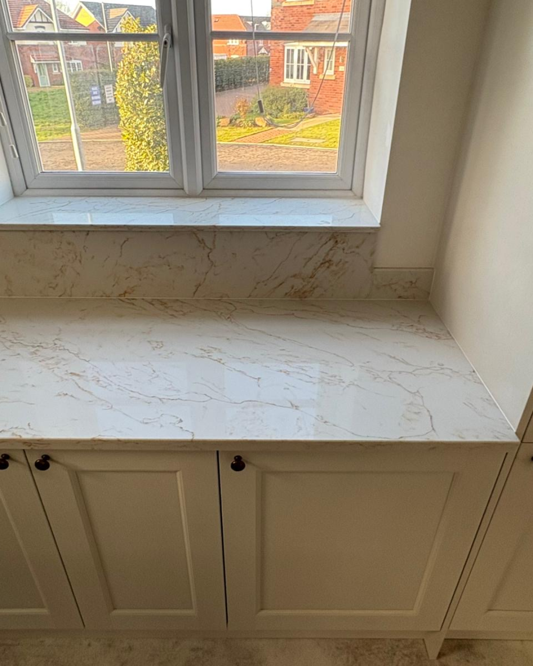 PQS Arabescato Oro Gold