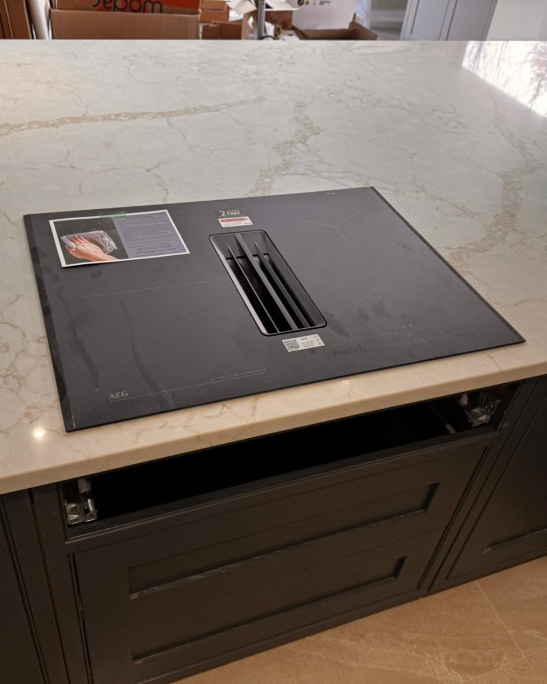 PQS Statuario Gold Polished