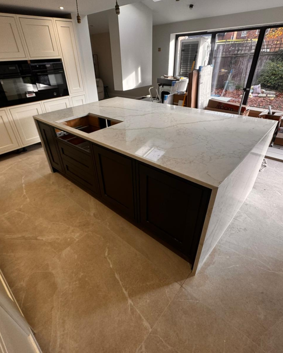 PQS Statuario Gold Polished