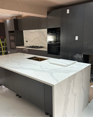 Statuario Toran Quartz