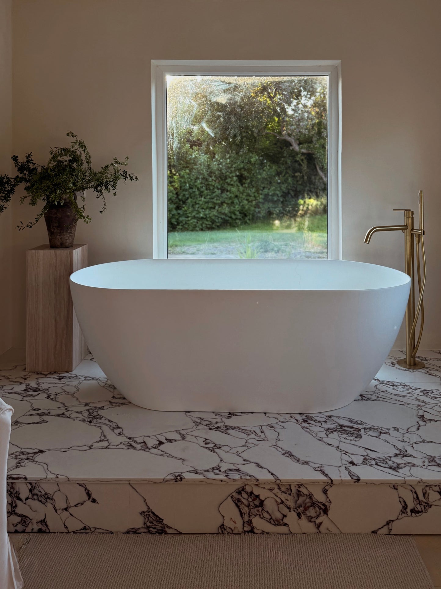 Worldwide Stones Rosa Bulgari