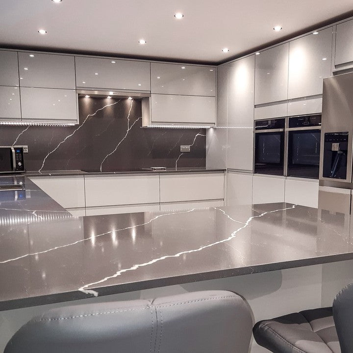 Unistone Pietra Grey Quartz kitchen worktops with white veins through it